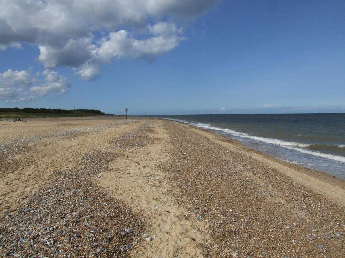 Charming Woodland Lodge 2 Person 1 Bedroom Great Yarmouth Exteriör bild